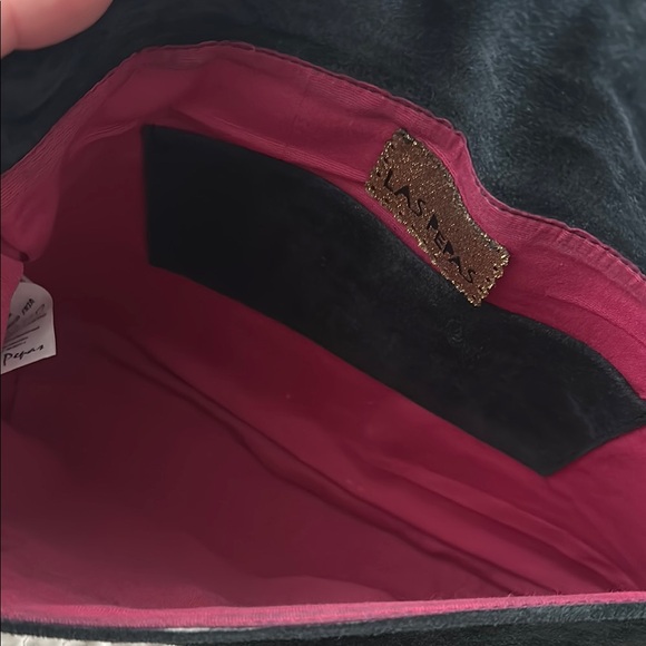 NWOT - Argentinian Leather - Black Suede Shoulder Bag with Gold Studs - Picture 7 of 10